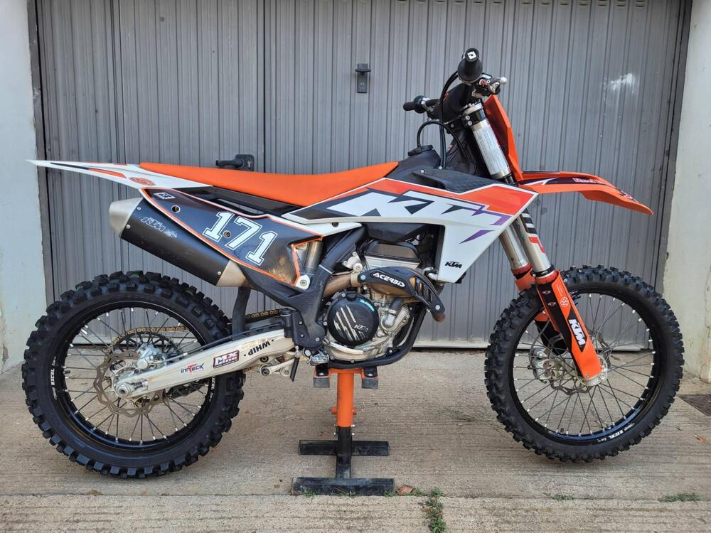 KTM 250 SX-F (2023) (2)