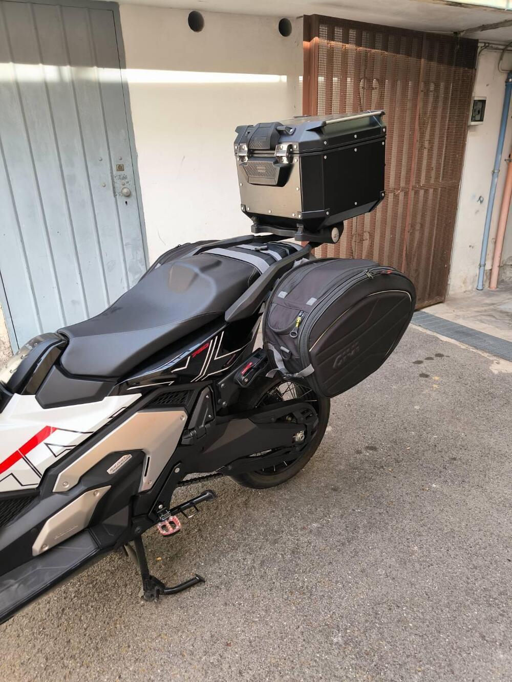 Honda X-ADV 750 DCT (2021 - 24) (6)