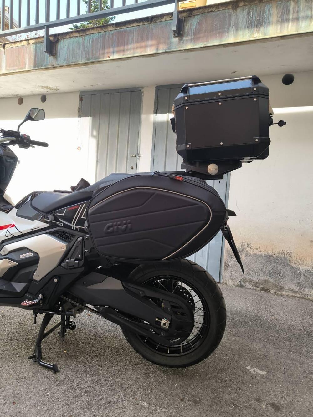 Honda X-ADV 750 DCT (2021 - 24) (7)