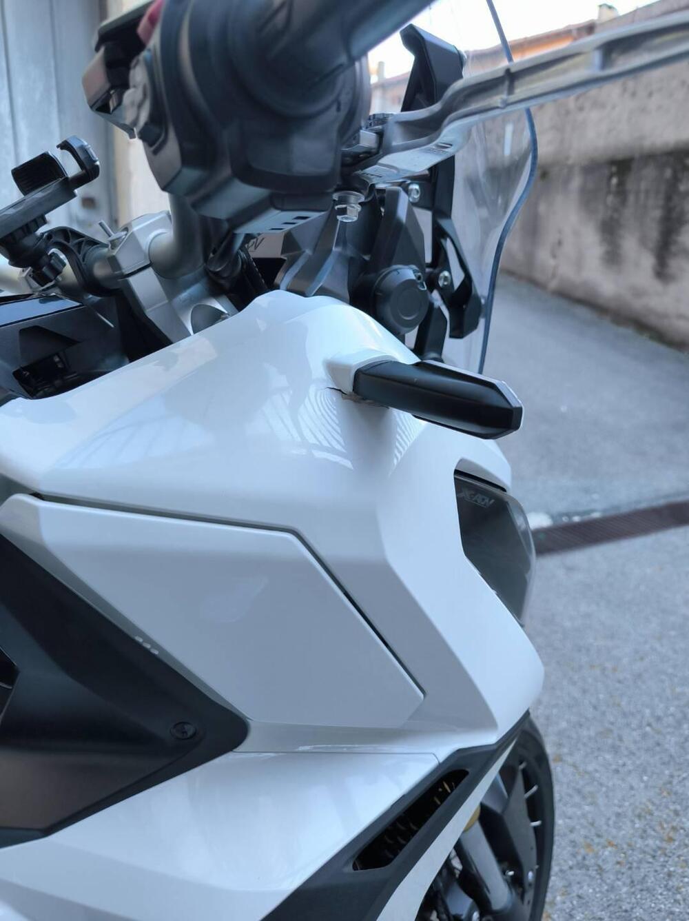 Honda X-ADV 750 DCT (2021 - 24) (11)