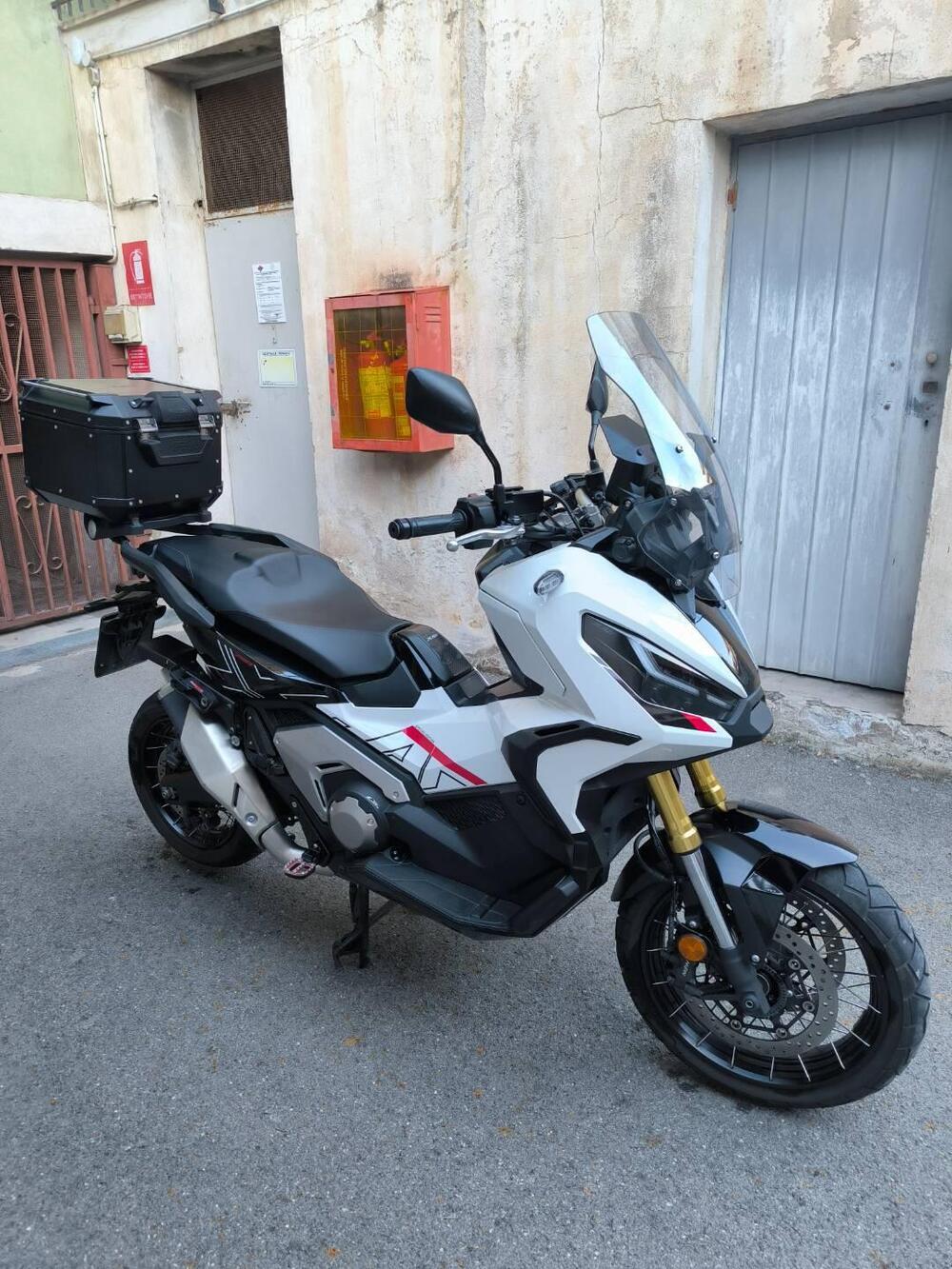 Honda X-ADV 750 DCT (2021 - 24) (15)