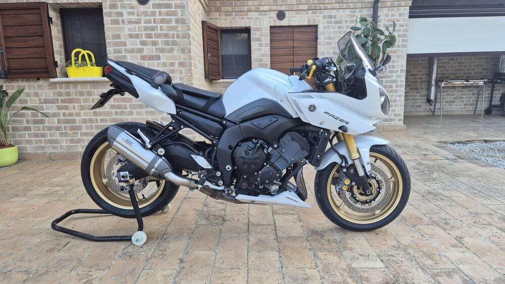 Yamaha Fazer 8 (2010 - 16) (5)