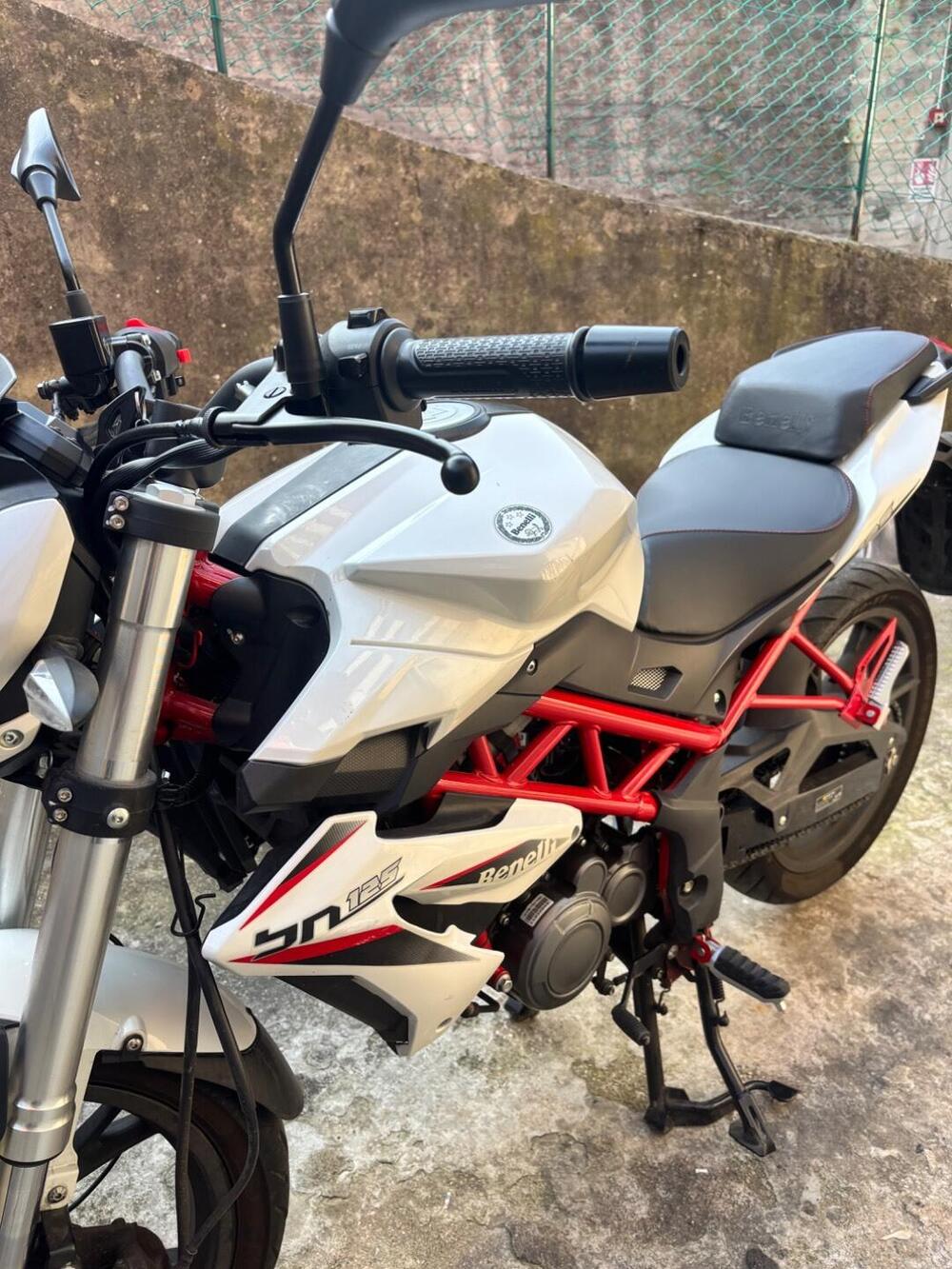 Benelli BN 125 (2021 - 25) (3)
