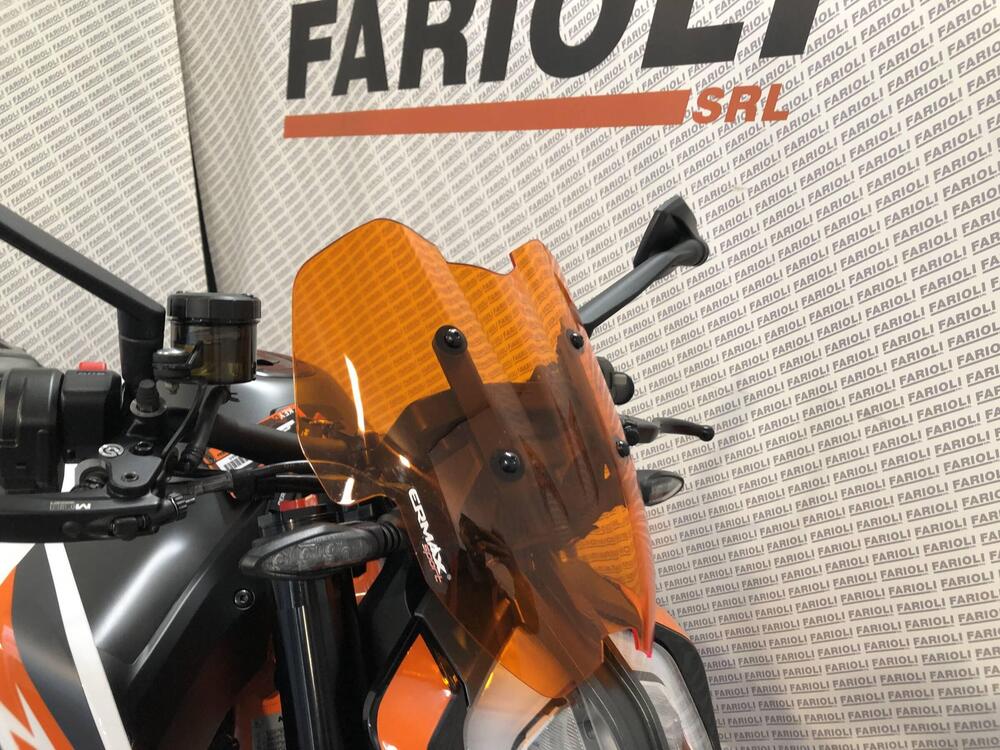 KTM 890 Duke R (2021) (9)