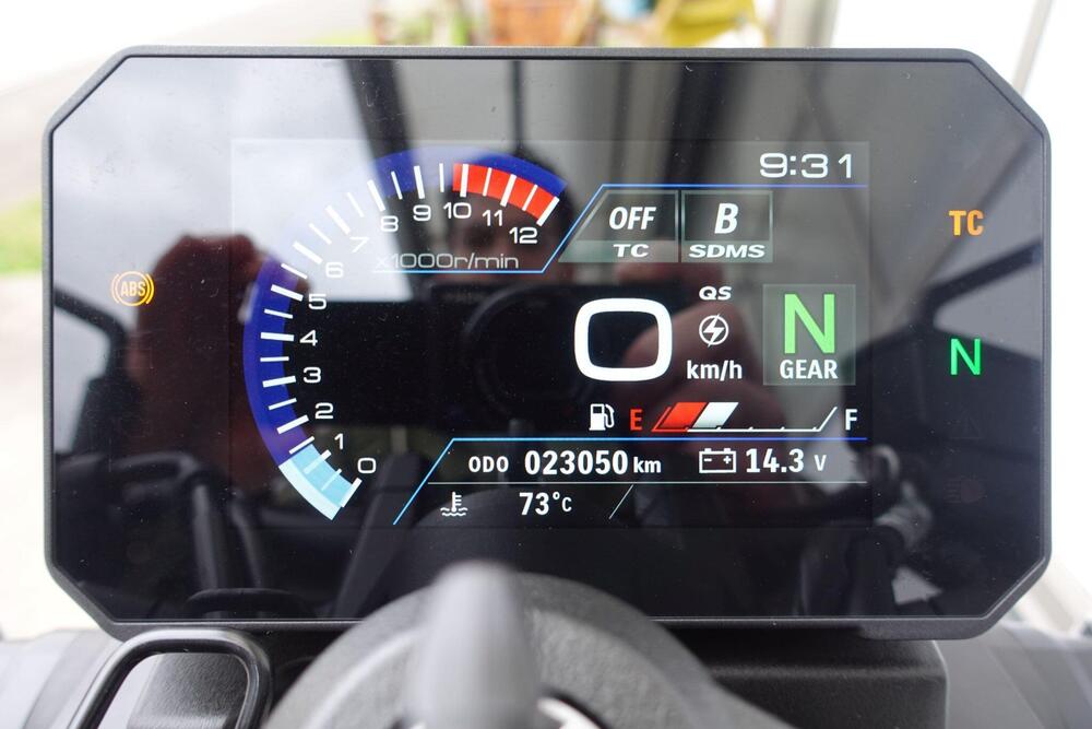 Suzuki GSX-8S (2023 - 24) (4)