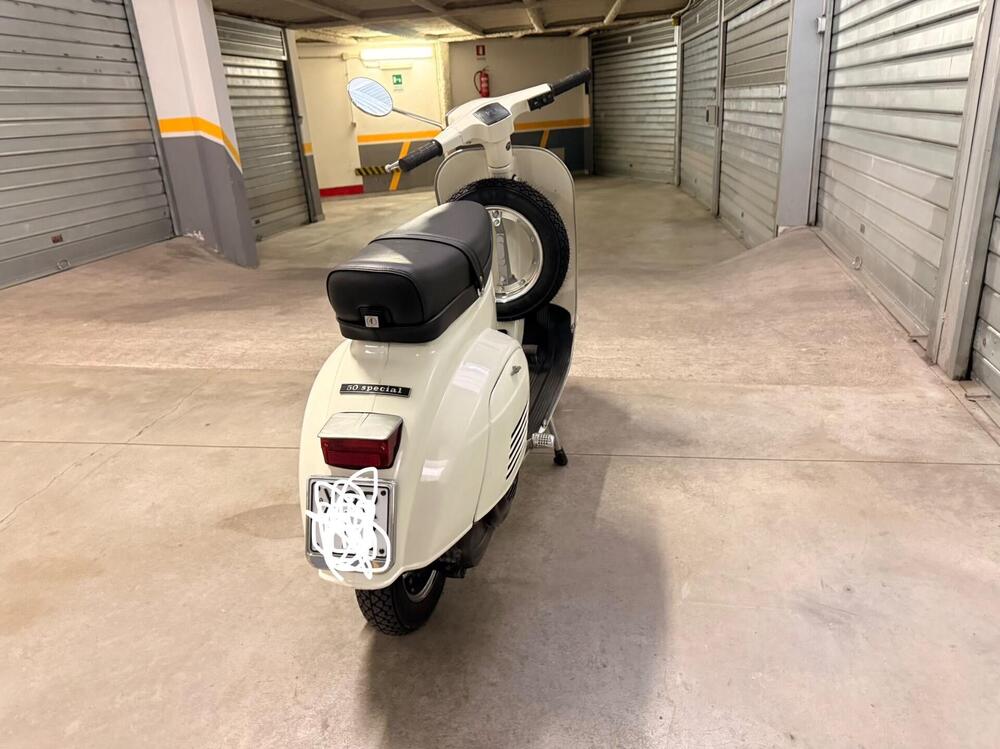 Piaggio 50 Special (6)