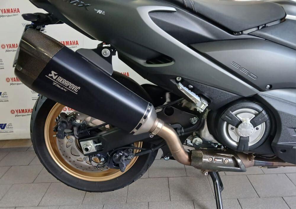 Yamaha T-Max 560 Tech Max (2021) (3)