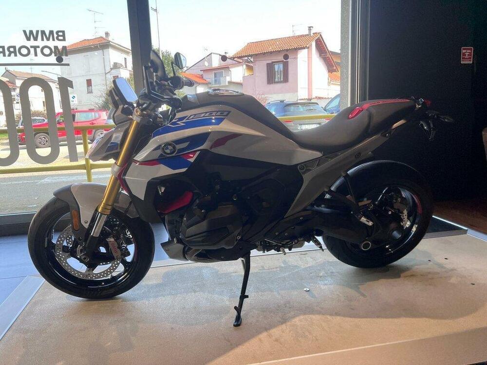 Bmw R 1300 R (2026) (4)