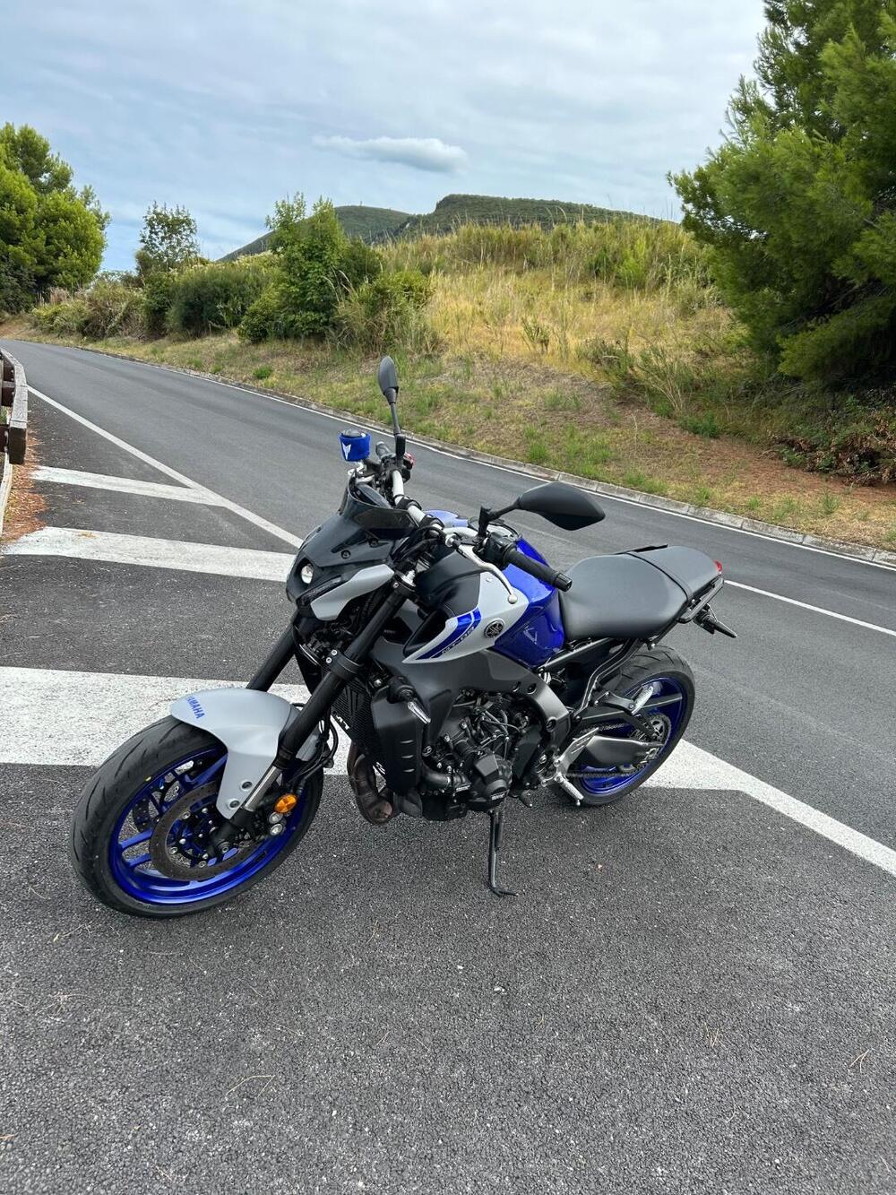 Yamaha MT-09 (2021 - 23) (2)