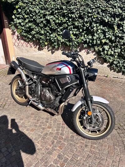 Yamaha XSR 700 XTribute (2019 - 20) usata