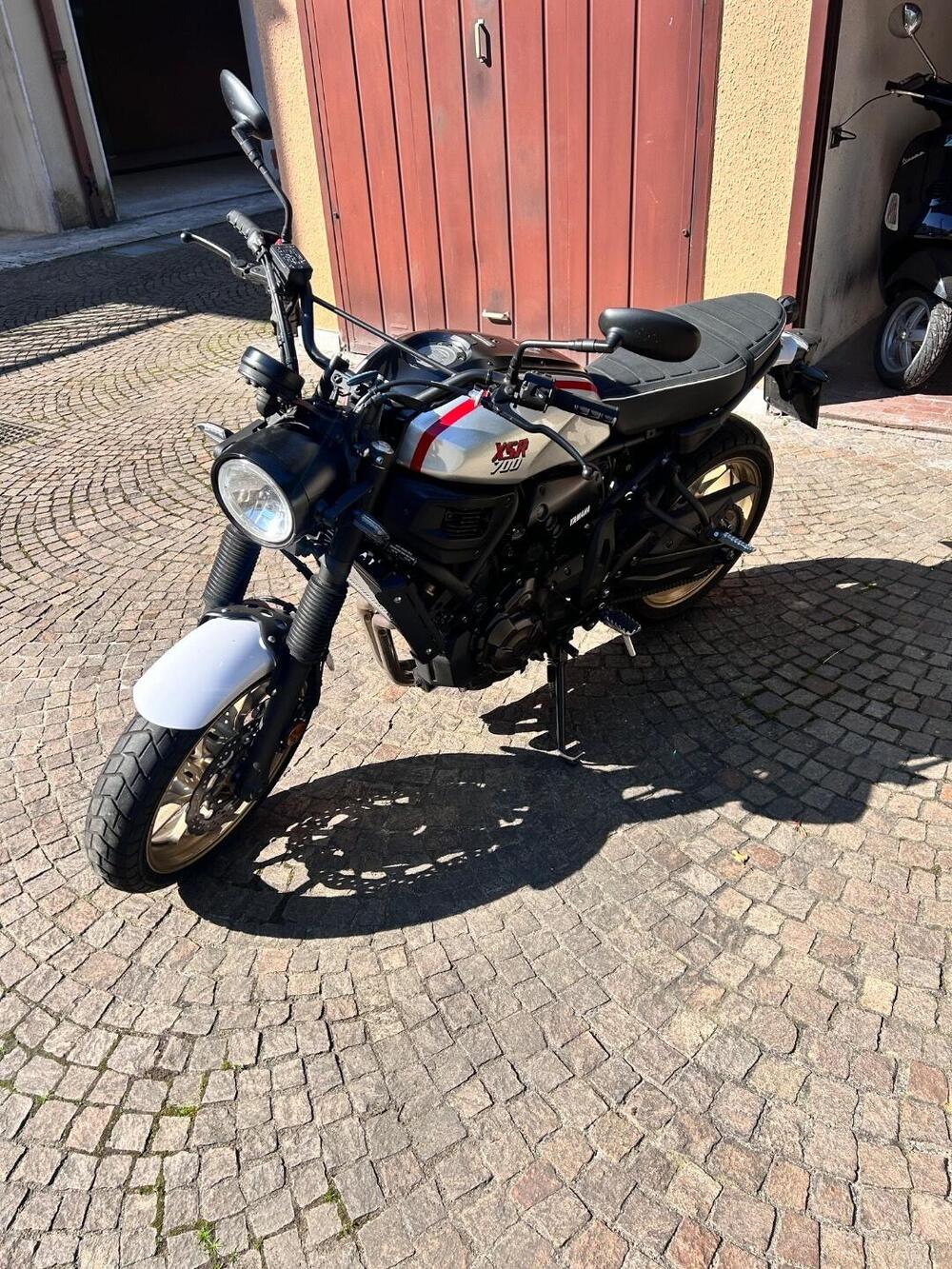 Yamaha XSR 700 XTribute (2019 - 20) (2)