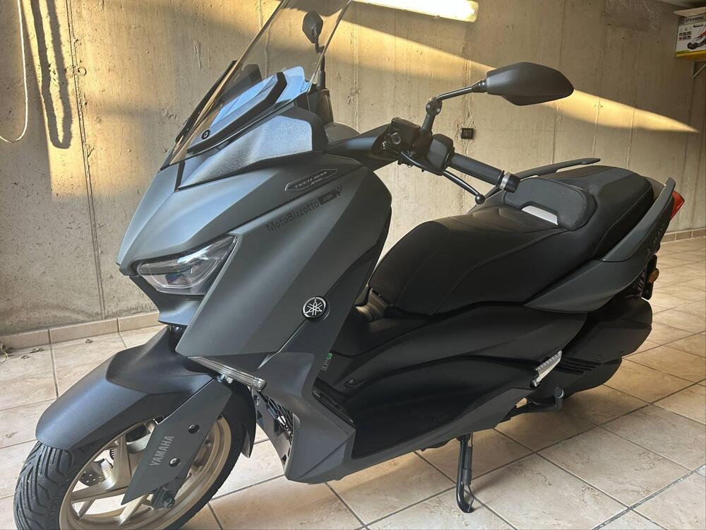 Yamaha X-Max 300 Tech Max (2021 - 24) (2)