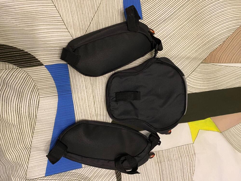 Trousse sotto portapacchi X BMW R1200GS Givi (2)