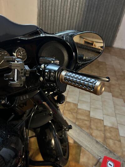 Harley-Davidson Street Glide ST (2022 - 23) usata