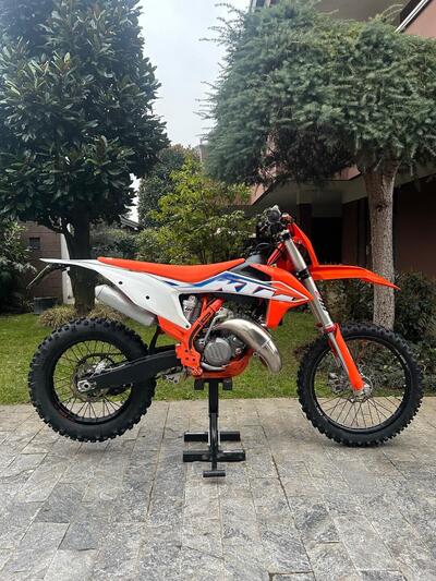 KTM 125 SX (2022) usata