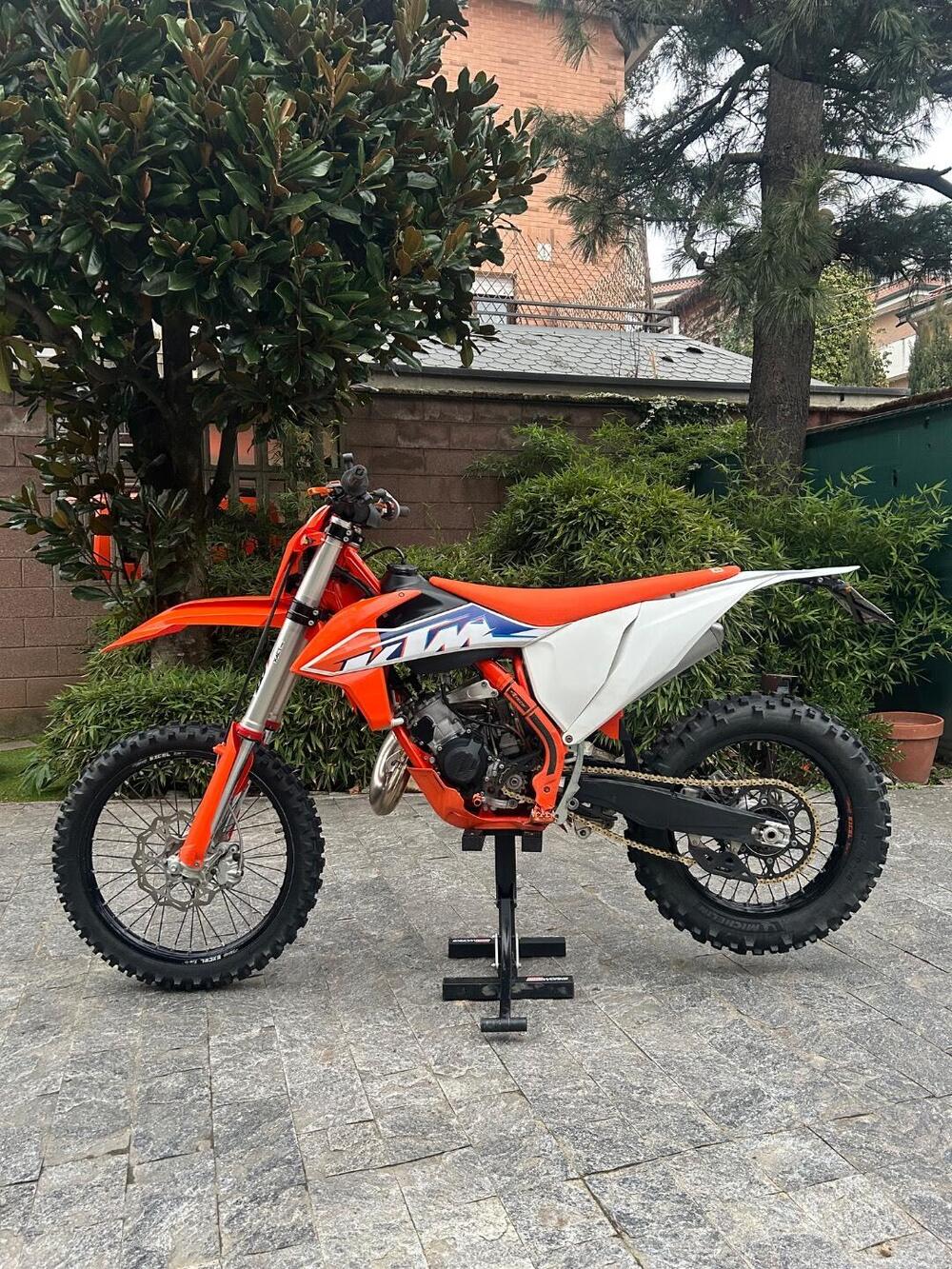 KTM 125 SX (2022) (3)