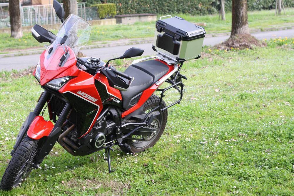 Moto Morini X-Cape 650 (2021 - 26) (4)