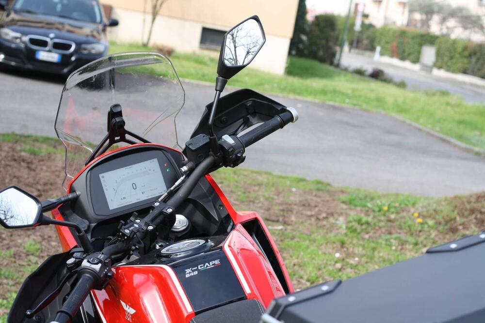 Moto Morini X-Cape 650 (2021 - 26) (10)