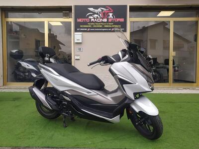 Honda Forza 350 Deluxe (2022 - 24) usata