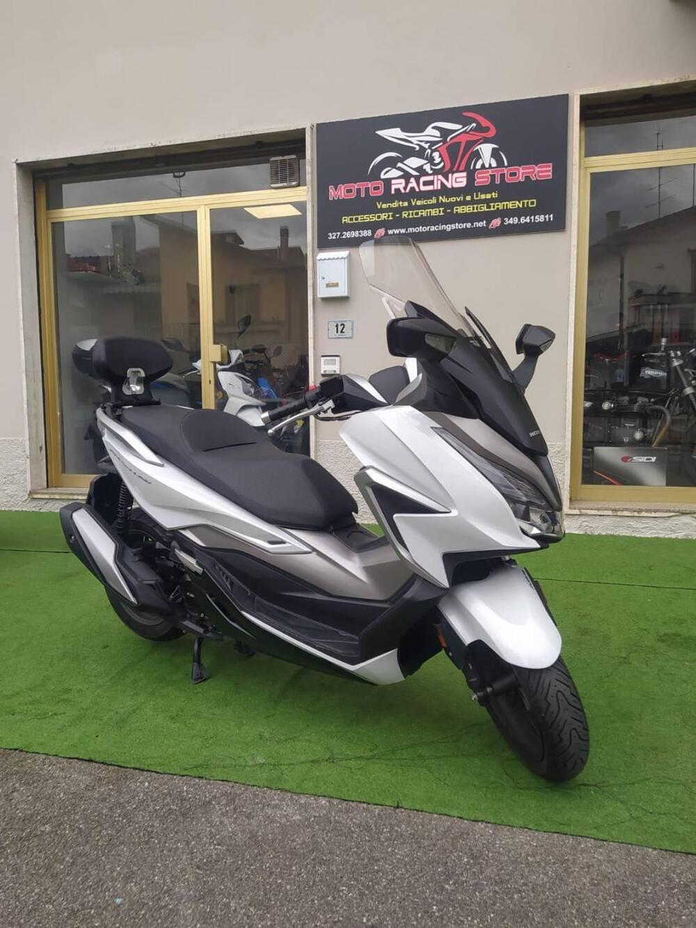 Honda Forza 350 Deluxe (2022 - 24) (2)