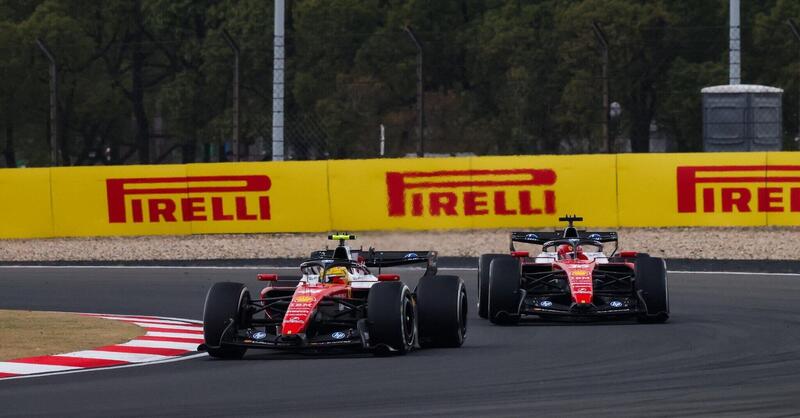 Leclerc applaude Hamilton dopo il duello Ferrari in Cina: &ldquo;Battaglia dura ma leale, il podio lo meritava lui&rdquo;