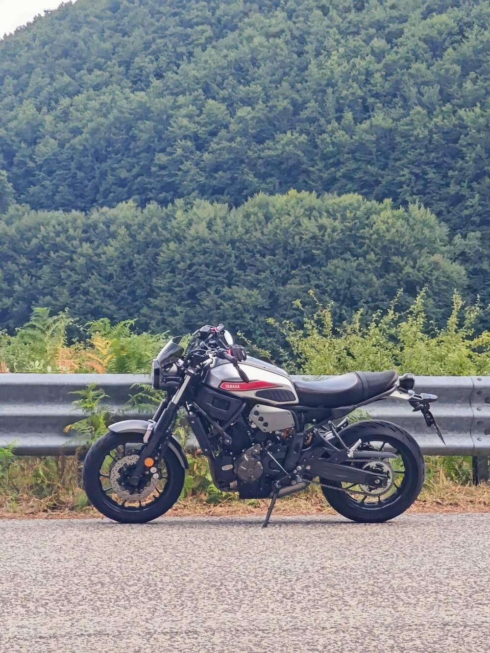 Yamaha XSR 700 ABS (2016 - 20) (2)