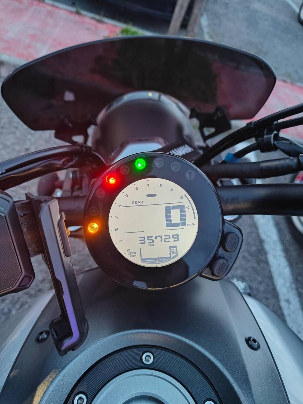 Yamaha XSR 700 ABS (2016 - 20) (4)