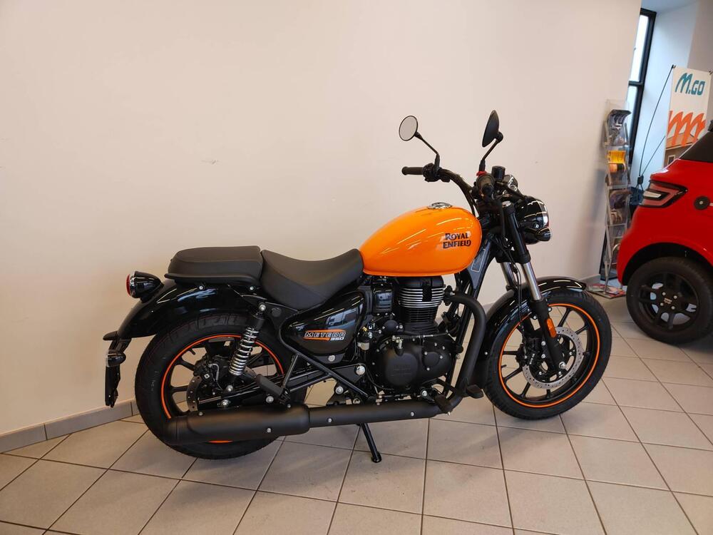 Royal Enfield Meteor 350 (2021 - 26) (8)