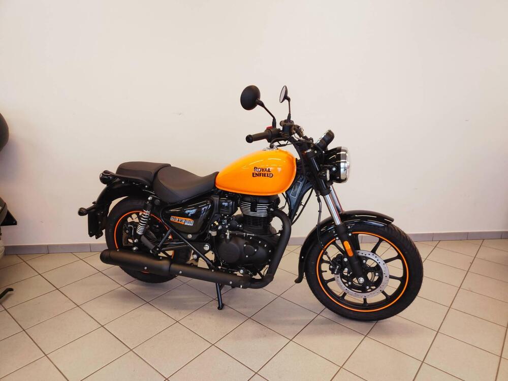 Royal Enfield Meteor 350 (2021 - 26) (10)