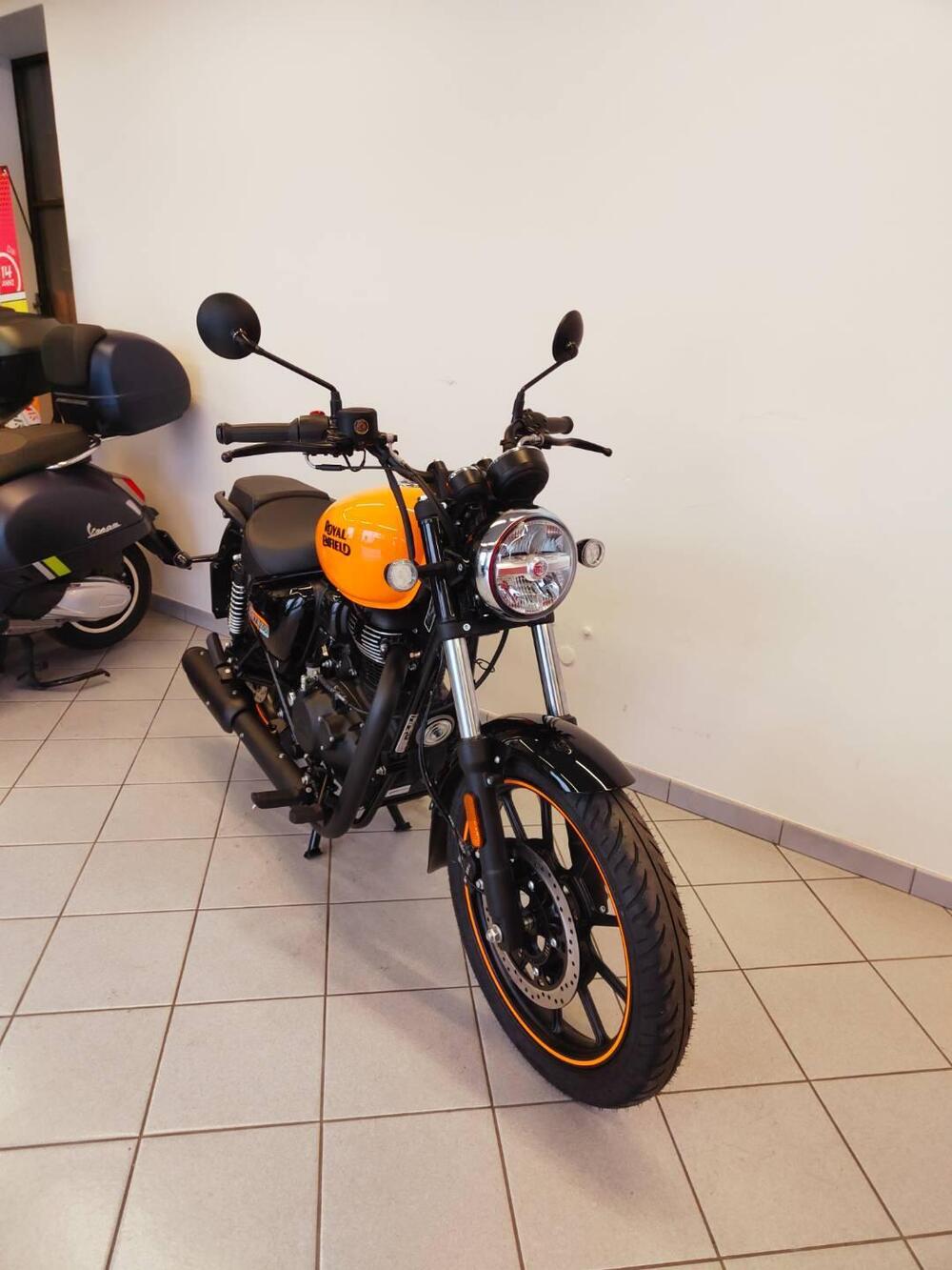 Royal Enfield Meteor 350 (2021 - 26) (14)