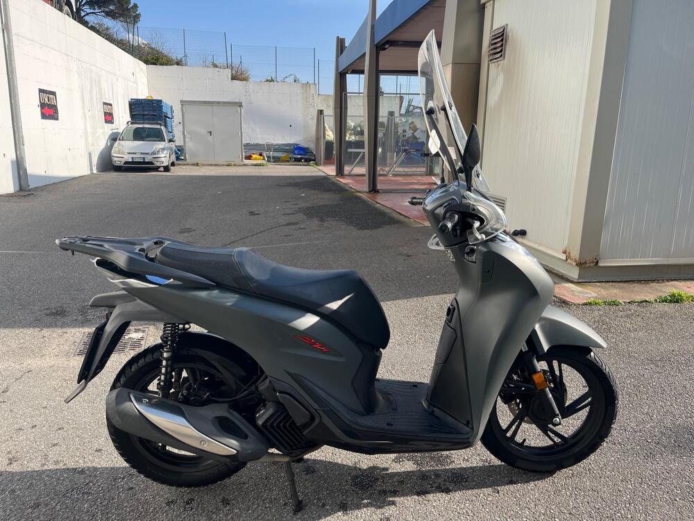 Honda @ 125 (2000 - 06) (2)