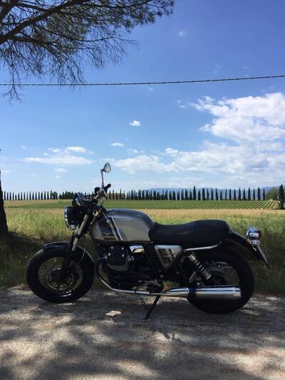 Moto Guzzi V7 II Special (2015 - 17) usata