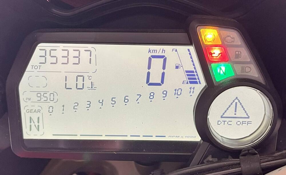 Ducati Multistrada 1200 ABS (2010 - 12) (4)