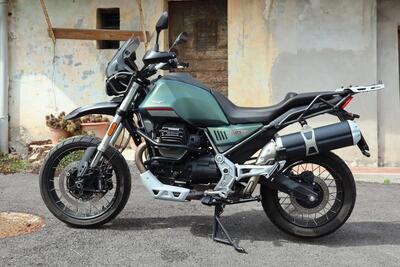 Moto Guzzi V85 TT (2024 - 26) usata