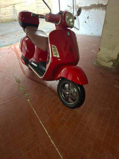 Vespa Granturismo 200 L usata