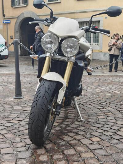 Triumph Street Triple (2007 - 12) usata