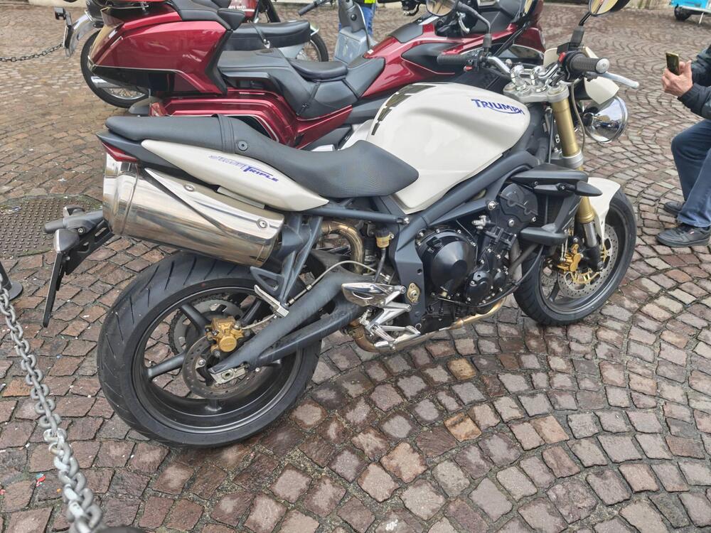 Triumph Street Triple (2007 - 12) (9)