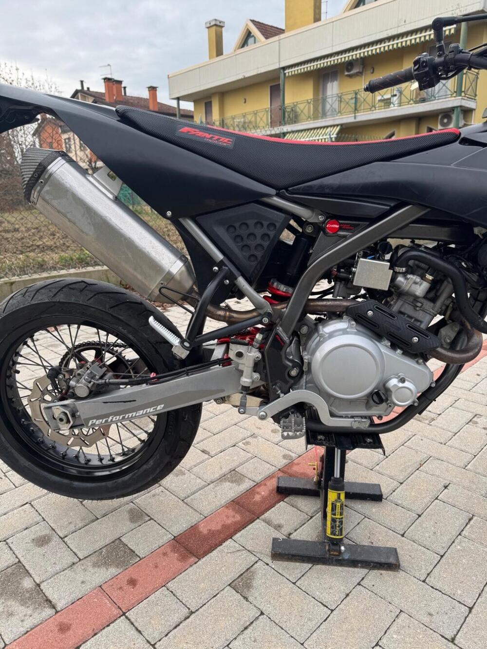 Fantic Motor Motard 125 M Performance 4t (2017) (7)