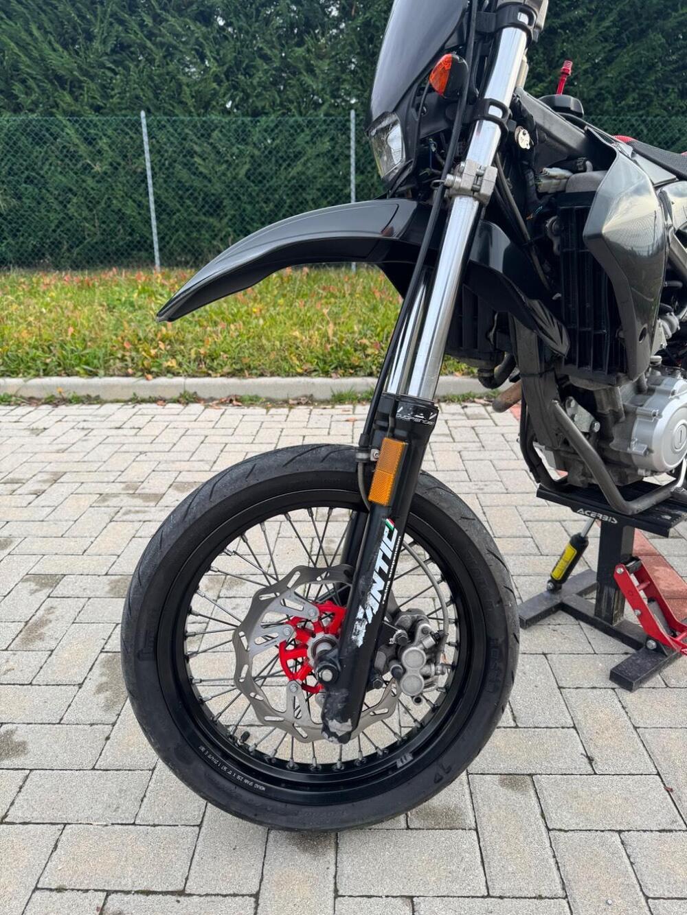 Fantic Motor Motard 125 M Performance 4t (2017) (8)