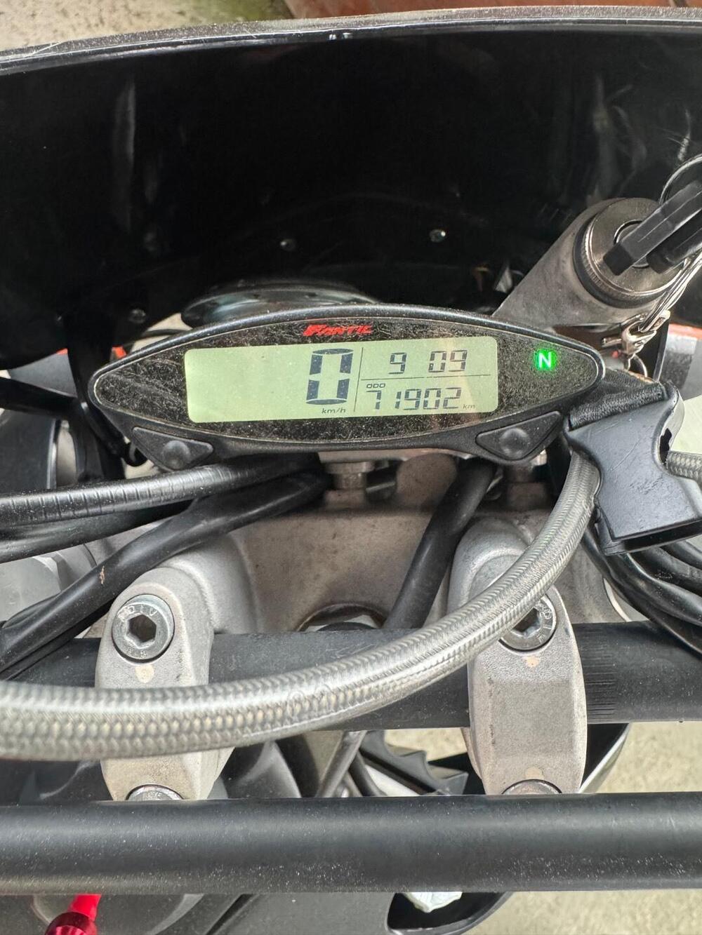 Fantic Motor Motard 125 M Performance 4t (2017) (9)