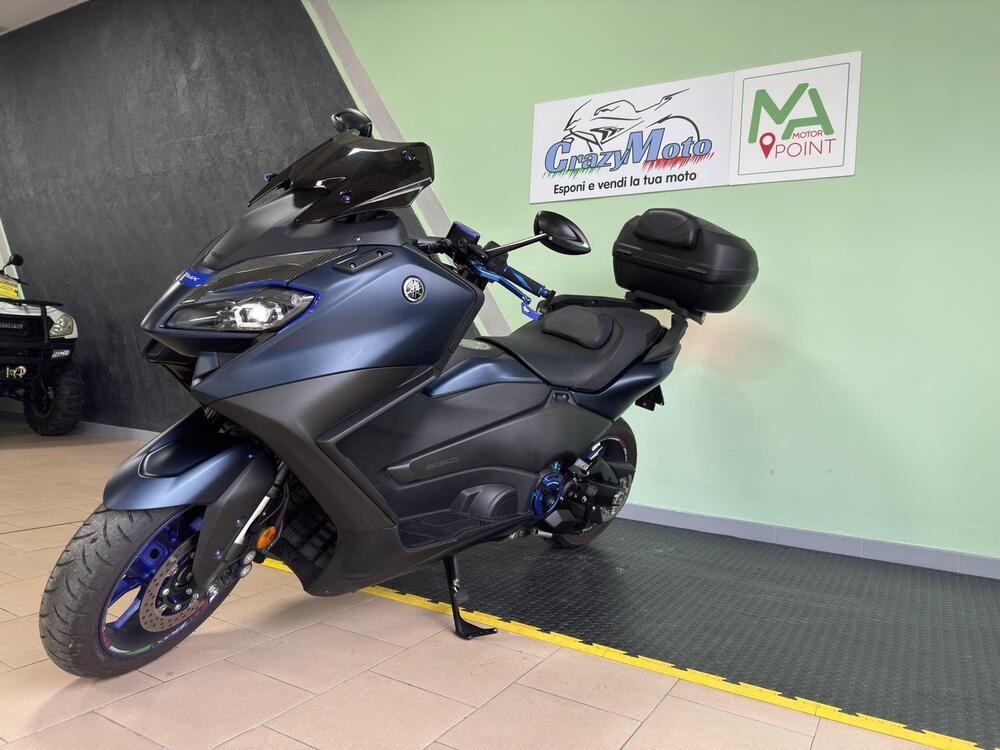 Yamaha T-Max 560 (2022 - 24) (3)