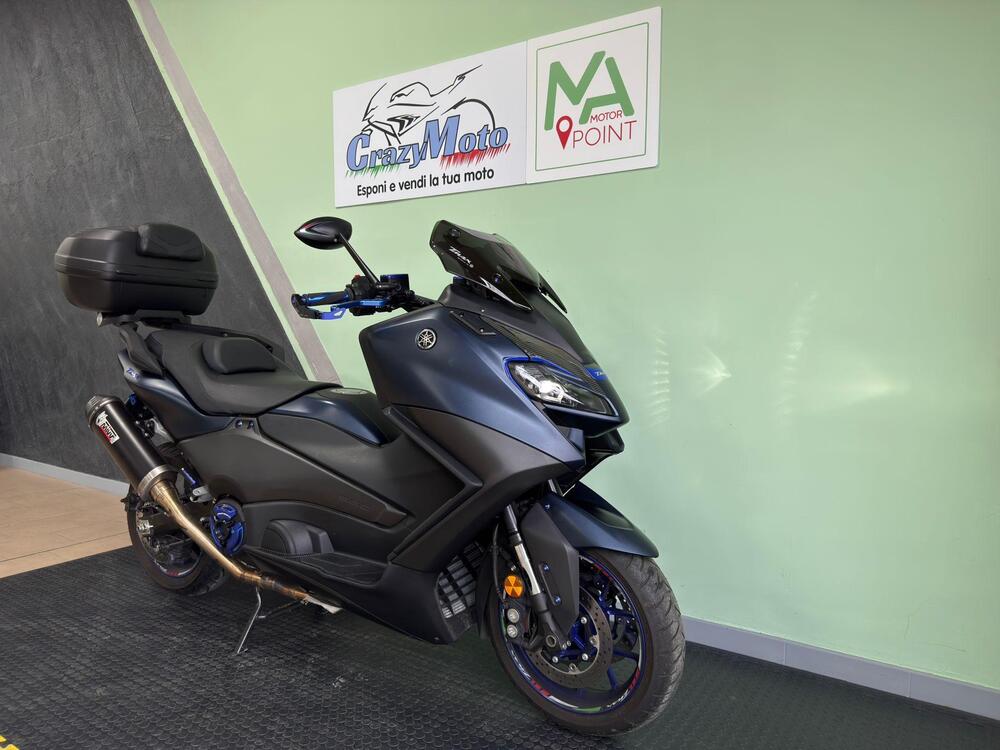 Yamaha T-Max 560 (2022 - 24) (4)