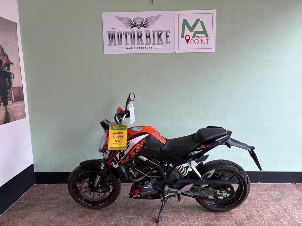 KTM 125 Duke ABS (2013 - 16) (2)