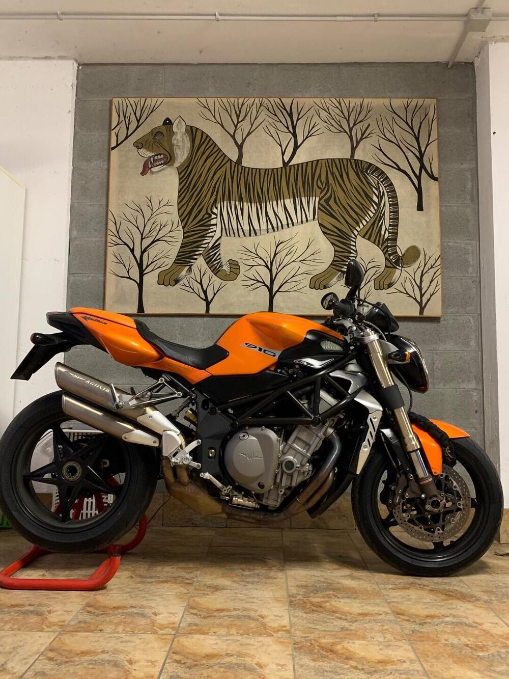 MV Agusta Brutale 910 S (2005 - 11)