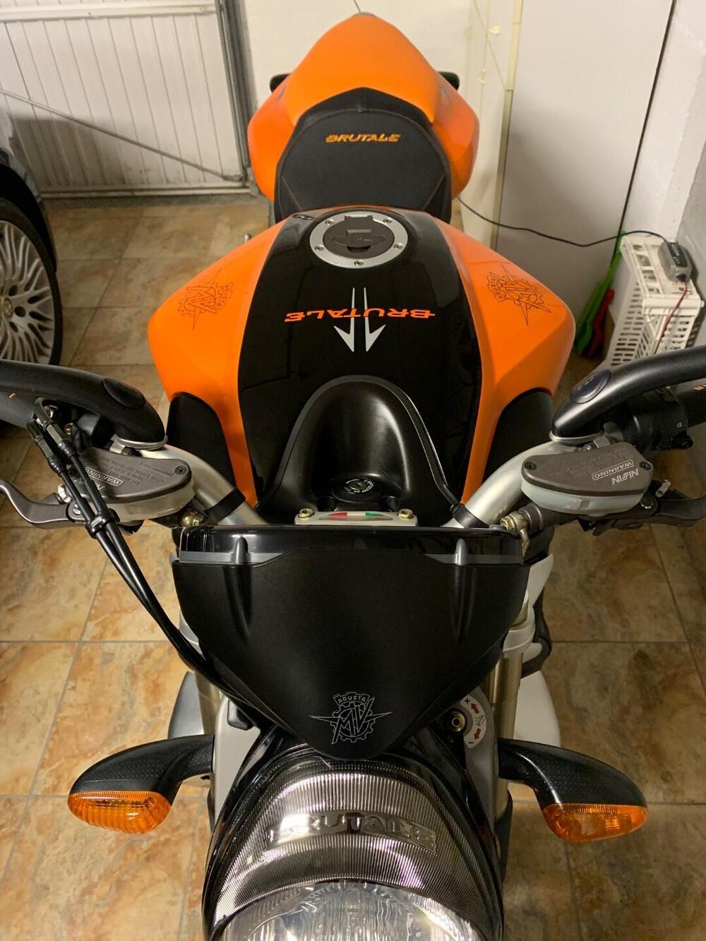 MV Agusta Brutale 910 S (2005 - 11) (4)