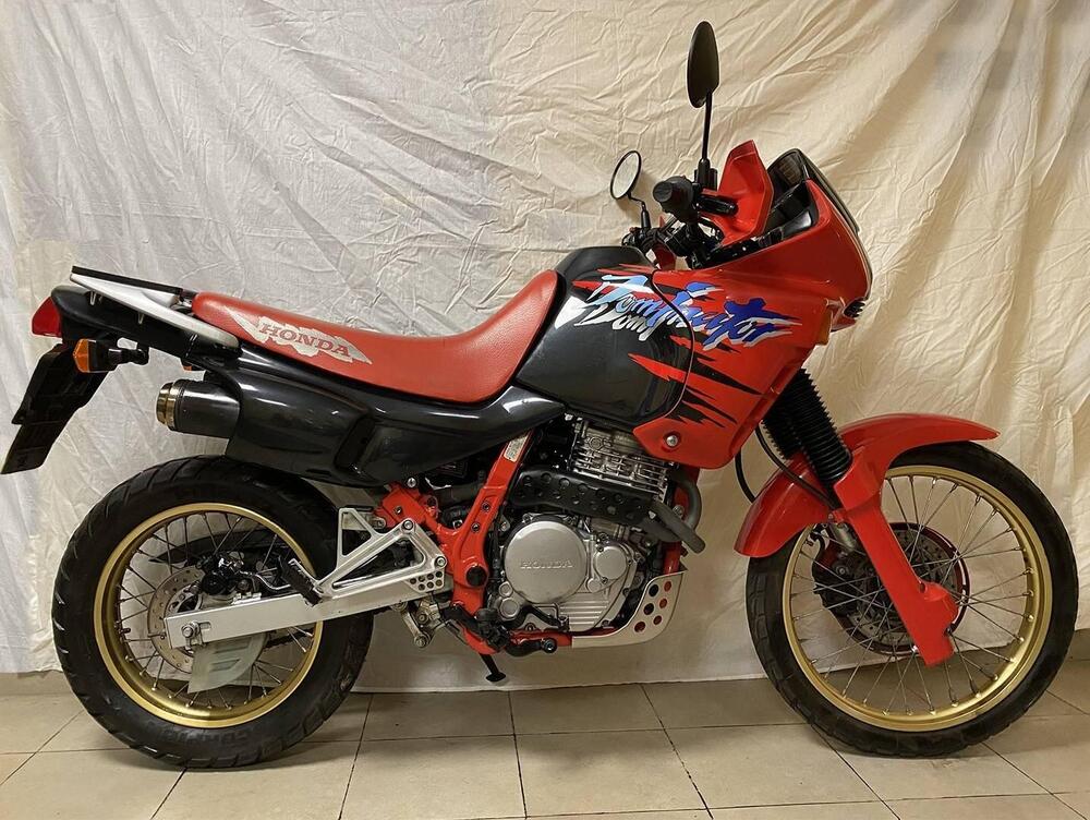 Honda NX 650 Dominator (1991 - 95)