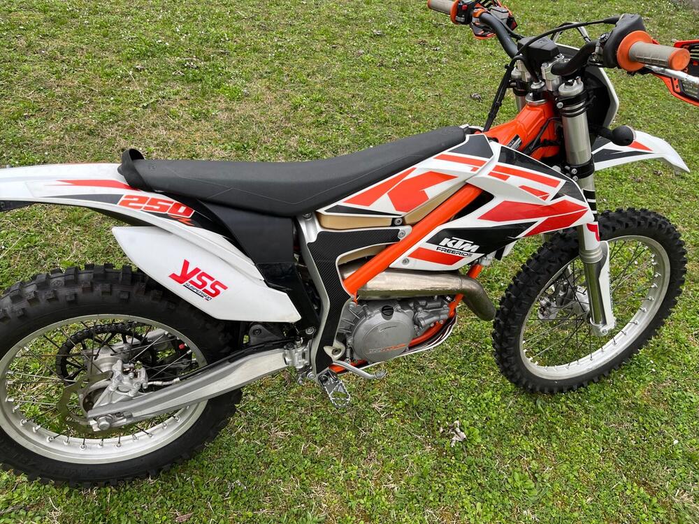 KTM Freeride 250 R (2013 - 17) (13)