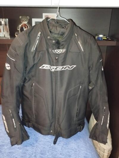 Giacca Moto izon 4 Stagioni tg 50 +Paraschiena Ixon