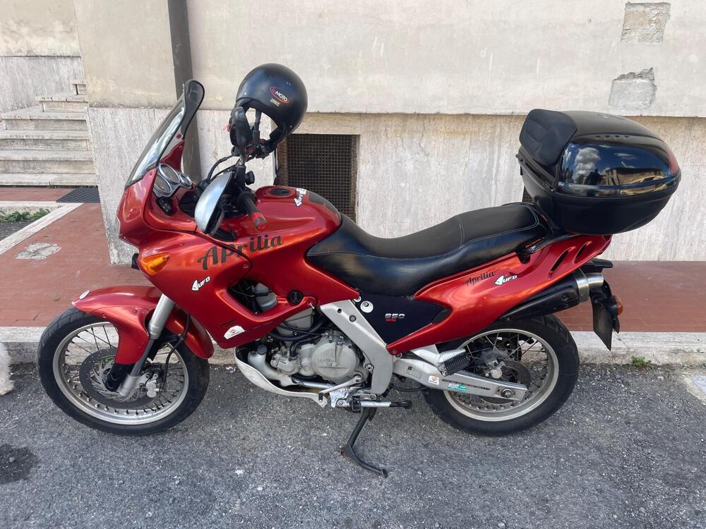 Aprilia Pegaso 650 (1997 - 00) (3)