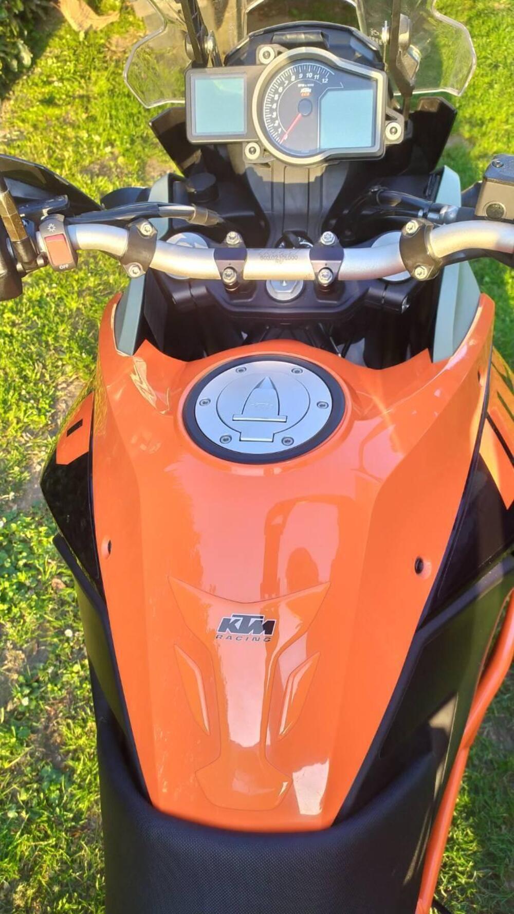 KTM 1050 Adventure (2015 - 16) (6)